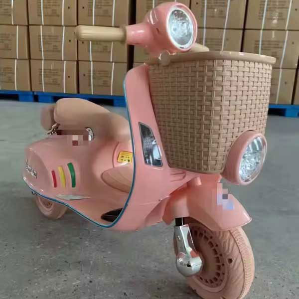 موتورشارژی طرح وسپا سبد دار ریموت دار سه چرخ