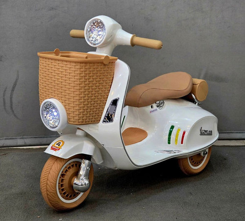 موتورشارژی طرح وسپا سبد دار ریموت دار سه چرخ